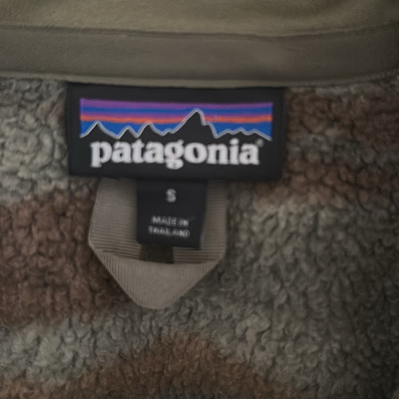 Patagonia Men’s size small Better Sweater - Picture 3 of 4